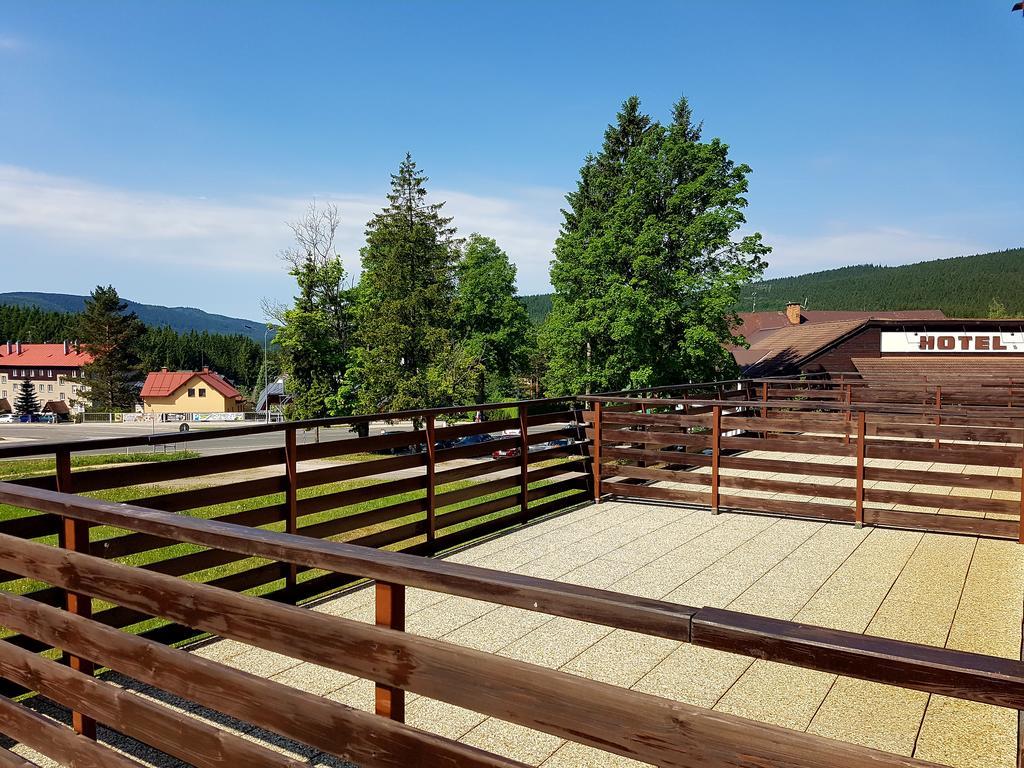 Apartman Karolina Harrachov Exterior foto