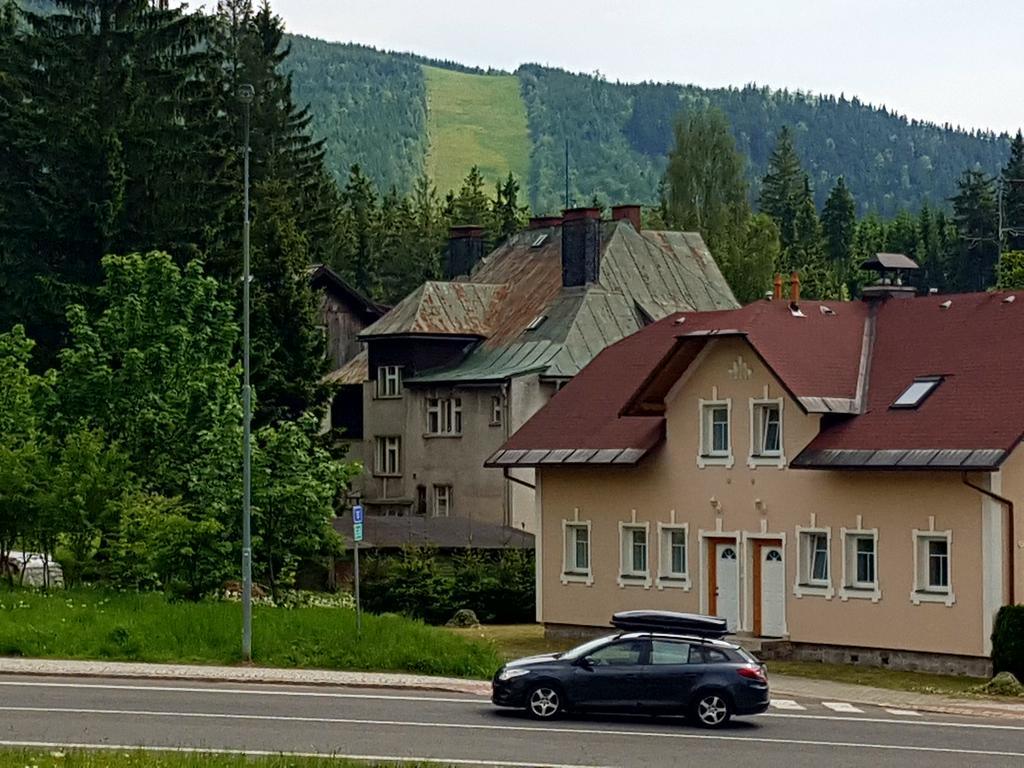 Apartman Karolina Harrachov Exterior foto